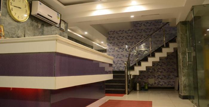Satyam Hotel